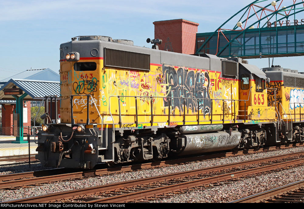 Union Pacific GP38-2 #663